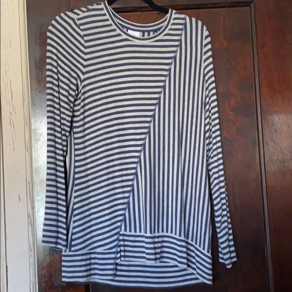 Cabi T Shirt
